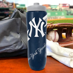 New York Yankees Squeezy Water Bottle NEW