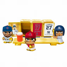 Load image into Gallery viewer, Teenymates Series 11 Mlb Locker Room Set Blind Bag Collectable