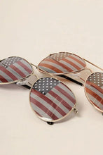 Load image into Gallery viewer, USA American Flags Aviator Sunglasses Adult size NEW!