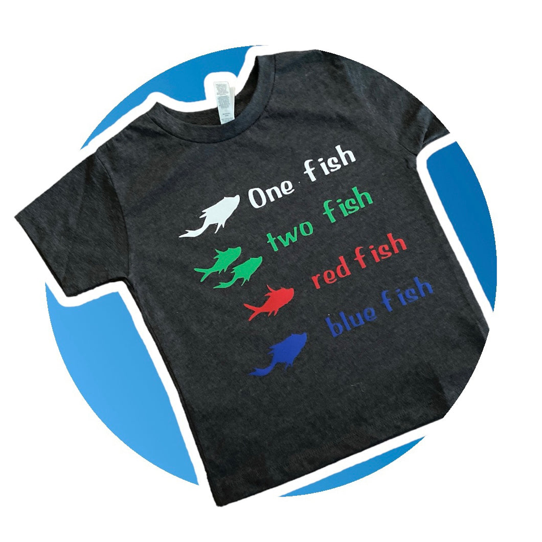 One fish two fish Seuss tshirt NEW!